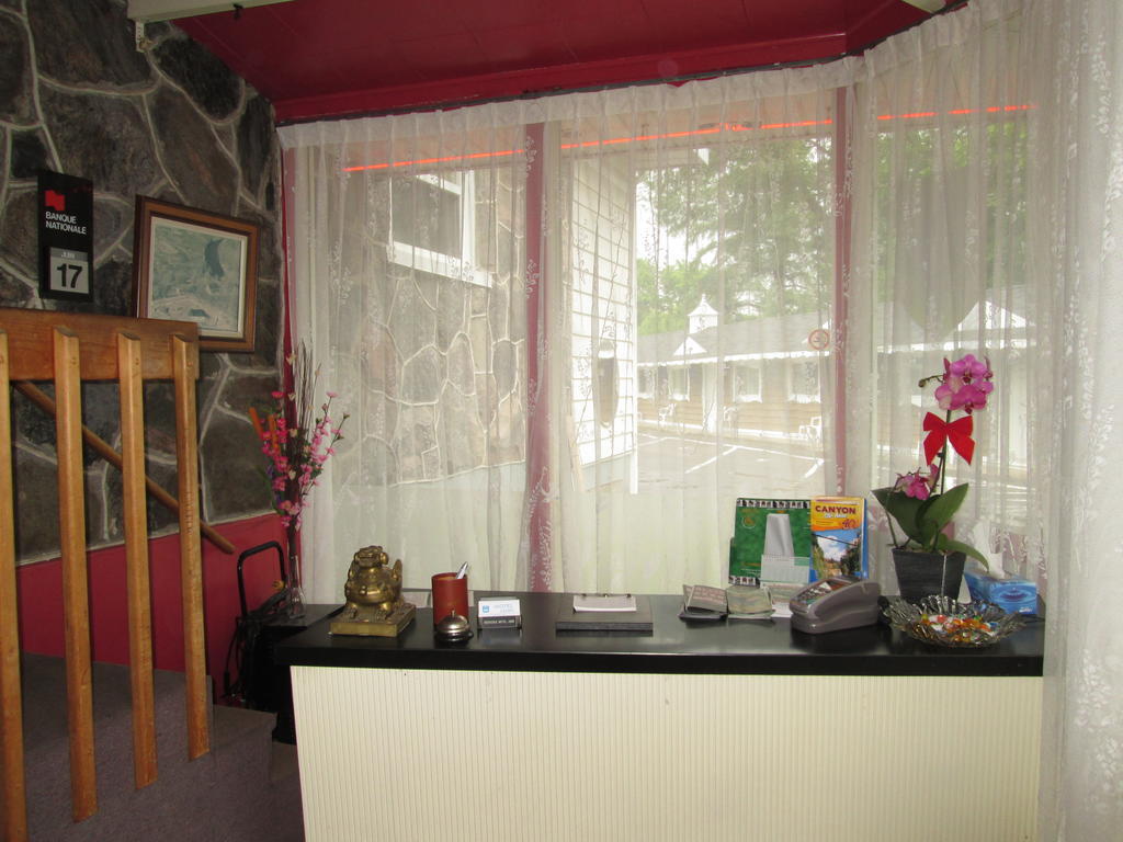 Motel Jann Квебек Экстерьер фото