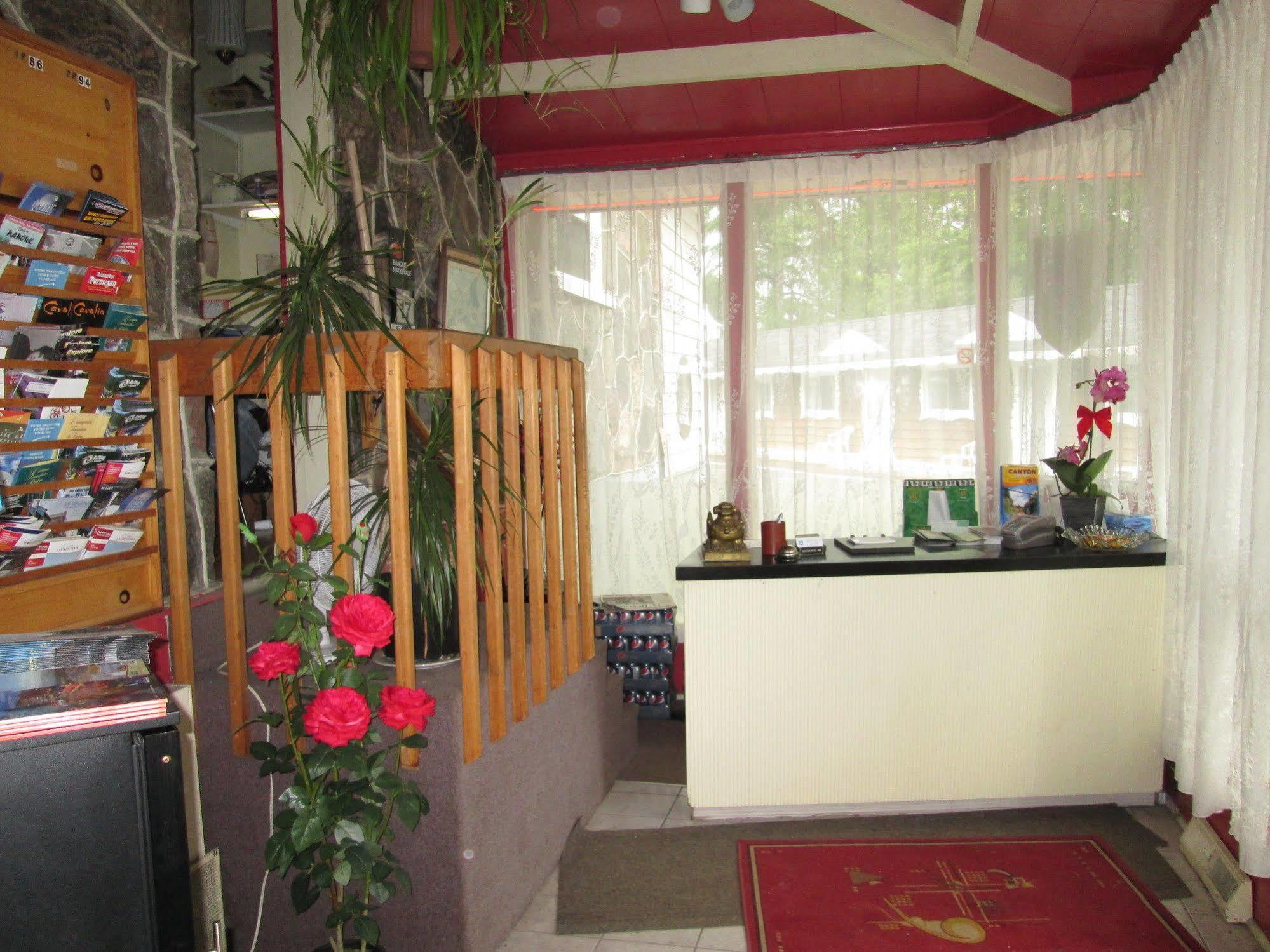 Motel Jann Квебек Экстерьер фото